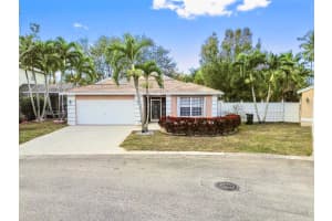 1718 Sawgrass Circle, Greenacres, FL 33413 - MLS#R11152599