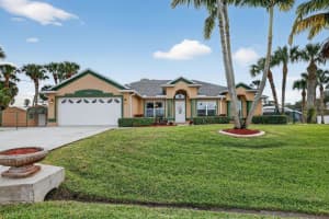 2497 Velarde Street, Port Saint Lucie, FL 34953 - MLS#R11152631