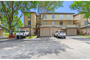 2060 Greenview Shores Boulevard 318, Wellington, Fl 33414, Wellington
