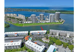 28 Yacht Club Drive, North Palm Beach, FL 33408 - MLS#R11152667