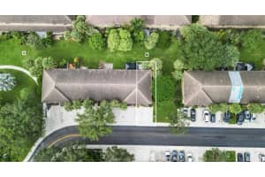 380 122nd Avenue, Pembroke Pines, FL 33025 - MLS#R11152696