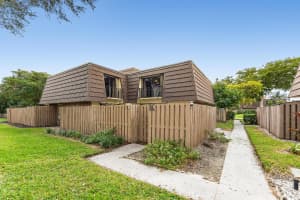 707 7th Court, Palm Beach Gardens, FL 33410 - MLS#R11152728