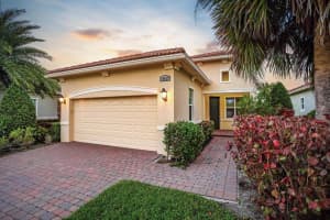 19037 Positano Way, Port Saint Lucie, FL 34986 - MLS#R11152729