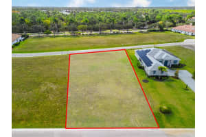 135 SE Via Lago Garda, Port St. Lucie, FL 34952, Port Saint Lucie, FL 34952 - MLS#R11152737