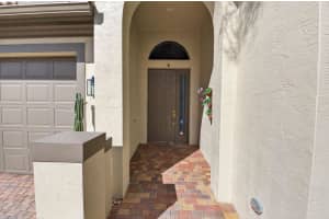 9804 Isles Cay Drive, Delray Beach, FL 33446 - MLS#R11152789