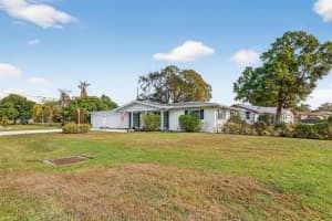 501 Oleander Avenue, Port Saint Lucie, FL 34952 - MLS#R11152844