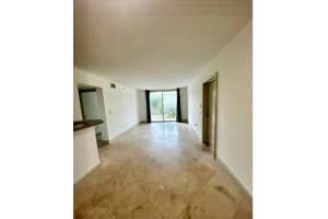 1011 Villa Lane, Boynton Beach, FL 33435 - MLS#R11152856