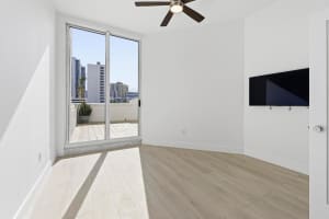 255 Evernia Street, West Palm Beach, FL 33401 - MLS#R11152862