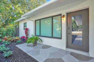 320 33rd Street, West Palm Beach, FL 33407 - MLS#R11152904