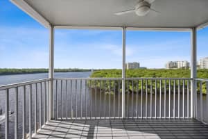 689 6th Court, Boynton Beach, FL 33435 - MLS#R11152937