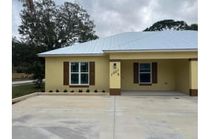 1001 Tennessee Avenue, Fort Pierce, FL 34950 - MLS#R11153001