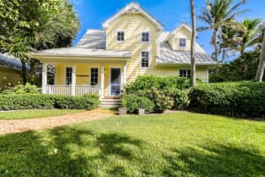107 Beach Road, Jupiter Island, FL 33455 Sold 02/25/26