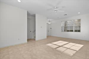 556 Tomahawk Court, Palm Beach Gardens, FL 33410 - MLS#R11153095