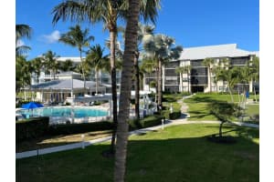 925 Bay Colony Drive, Juno Beach, FL 33408 - MLS#R11153140