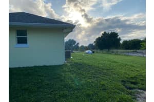 5425 Koblegard Road, Fort Pierce, FL 34951 - MLS#R11153159