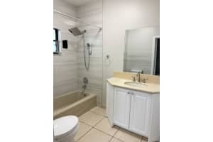 118 Lakeview Avenue, Lantana, FL 33462 - MLS#R11153175