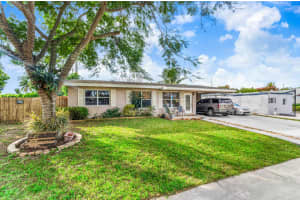 305 Henthorne Drive, Palm Springs, FL 33461 - MLS#R11153227