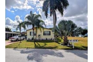 2460 Versailles Terrace, Stuart, FL 34997 - MLS#R11153263