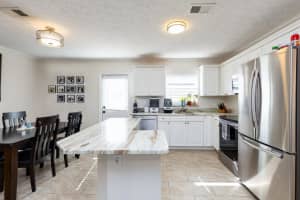 1292 Bellevue Avenue, Port Saint Lucie, FL 34953 - MLS#R11153310