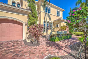 190 SE Bella Strano, Port St. Lucie, FL 34984, Port Saint Lucie, FL 34984 - MLS#R11153359