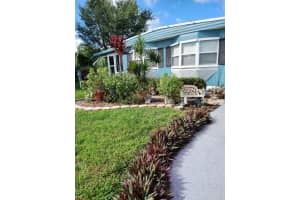 8 Santa Fe Lane, Port Saint Lucie, FL 34952 - MLS#R11153387