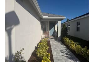 4450 Pinafore Street, Vero Beach, FL 32967 - MLS#R11153428
