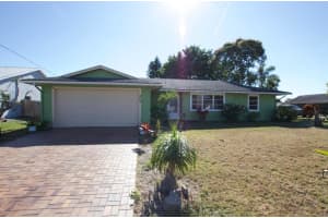 372 Carter Avenue, Port Saint Lucie, FL 34983 - MLS#R11153436