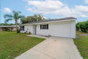 2164 Se Gaslight Street, Port St. Lucie, Fl 34952, Port Saint Lucie