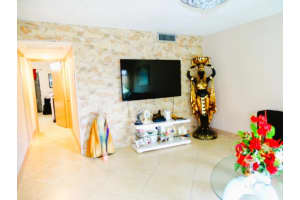 3100 Springdale Boulevard, Palm Springs, FL 33461 - MLS#R11153493