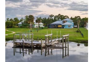 2441 North Lookout Boulevard, Port Saint Lucie, FL 34984 - MLS#R11153500