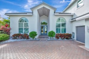 3225 Braemar Way, Port Saint Lucie, FL 34952 - MLS#R11153551