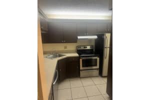 1110 Green Pine Boulevard, West Palm Beach, FL 33409 - MLS#R11153570