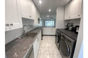 1110 Cactus Terrace, Delray Beach, FL 33445 - MLS#R11153601