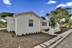 601 13th Avenue, Lake Worth Beach, FL 33460 - MLS#R11153632