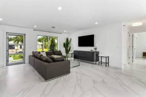 902 27th Place, Boynton Beach, FL 33435 - MLS#R11153728