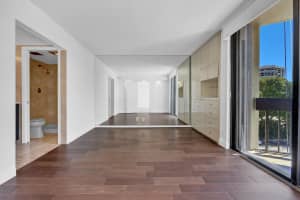 2000 Presidential Way, West Palm Beach, FL 33401 - MLS#R11153795