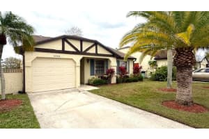 2344 Brekenridge Circle, Port Saint Lucie, FL 34952 - MLS#R11153796