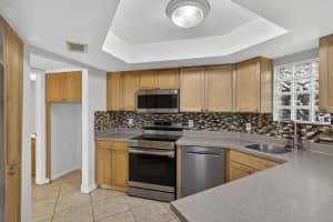 102 Weybridge Circle, Royal Palm Beach, FL 33411 - MLS#R11153817