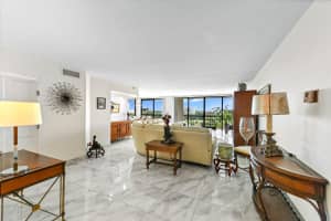 1900 Consulate Place, West Palm Beach, FL 33401 - MLS#R11153820