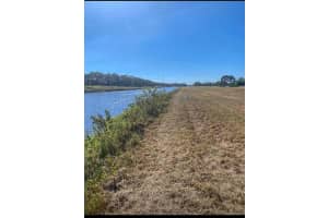 564 40th Avenue, Okeechobee, FL 34974 - MLS#R11153823