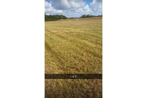 564 40th Avenue, Okeechobee, FL 34974 - MLS#R11153823