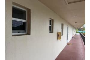 502 Davis Road, Palm Springs, FL 33461 - MLS#R11153881