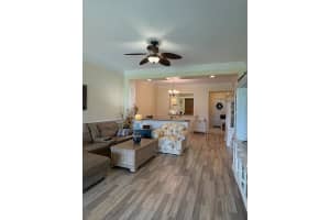 27 Harbour Isle Drive W 105, Fort Pierce, Fl 34949 Hutchinson Island, FL 34949 - Off Market