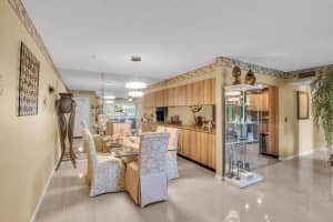 1012 Green Pine Boulevard, West Palm Beach, FL 33409 - MLS#R11153911