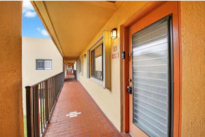 15216 Lakes Of Delray Boulevard, Delray Beach, FL 33484 - MLS#R11153922