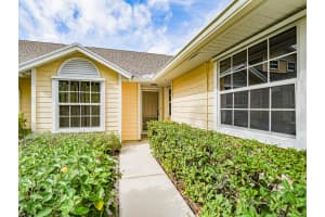 679 5th Avenue, Vero Beach, FL 32962 - MLS#R11153926