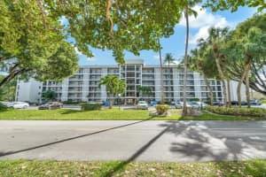 2600 Course Drive, Pompano Beach, FL 33069 - MLS#R11153945