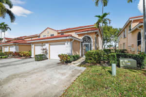 12474 Crystal Pointe Drive, Boynton Beach, FL 33437 Sold 01/28/26