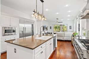 2109 Spring Court, Palm Beach Gardens, FL 33410 - MLS#R11153989