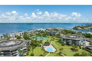 1821 Mooringline Drive 3, Vero Beach, Fl 32963, Vero Beach